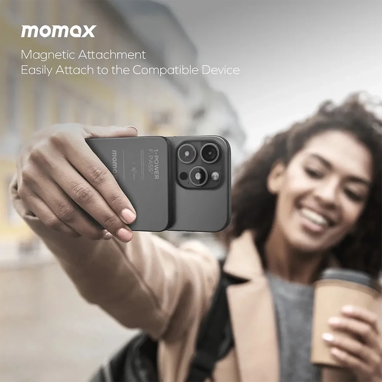 خرید پاور بانک 10000 تایپ‌سی 30 وات مومکس IP158 با قابلیت اتصال مگنتی به گوشی