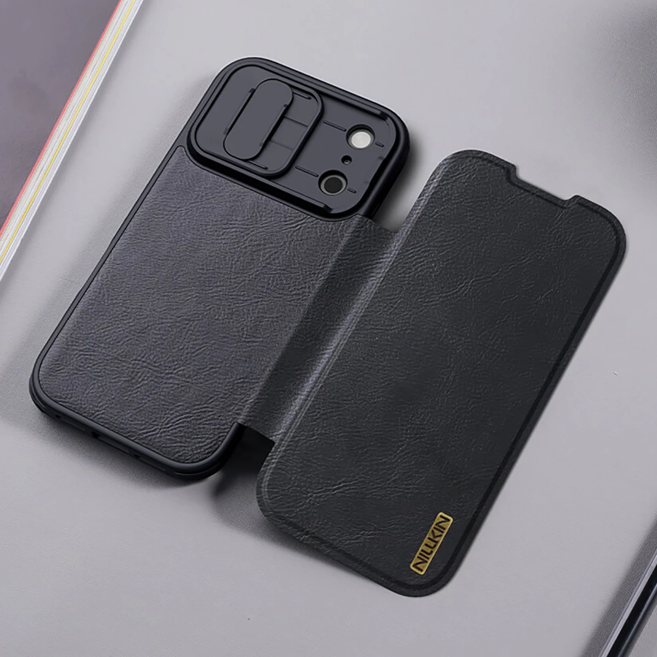 خرید قاب چرمی کلاسوری آیفون 17 پرو نیلکین