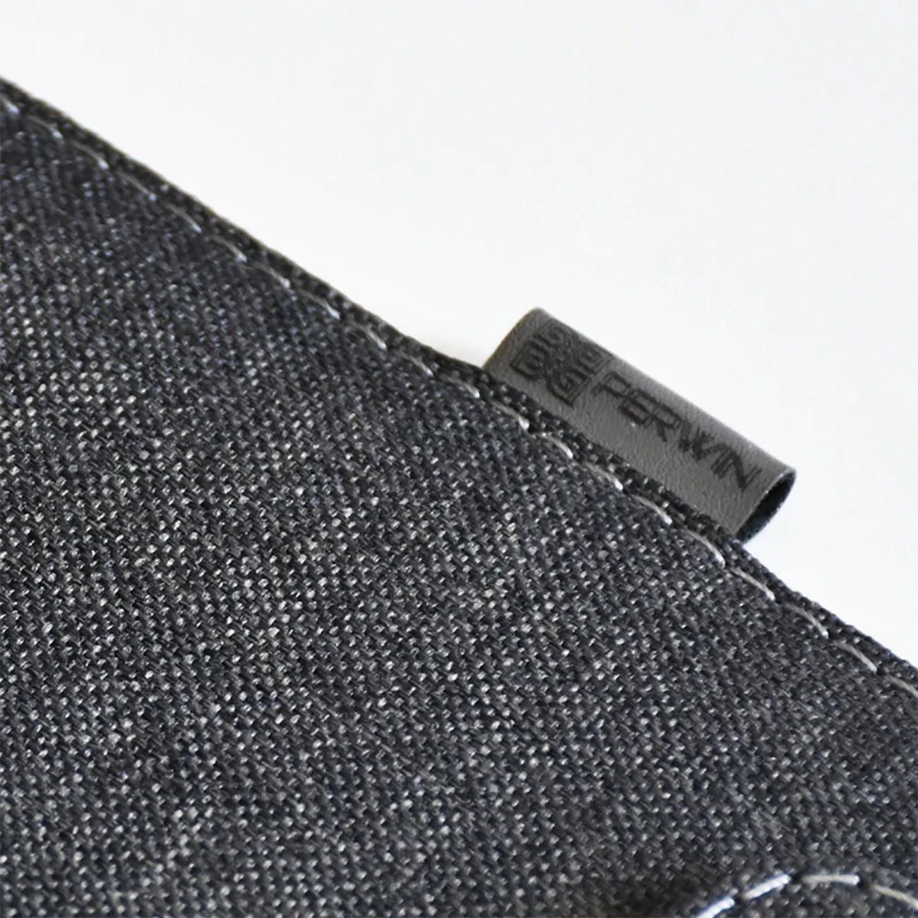 بهترین کیف و کاور لپ‌تاپ و مک‌بوک ۱۳ اینچ، 14 اینچ، 16 اینچ پِروین