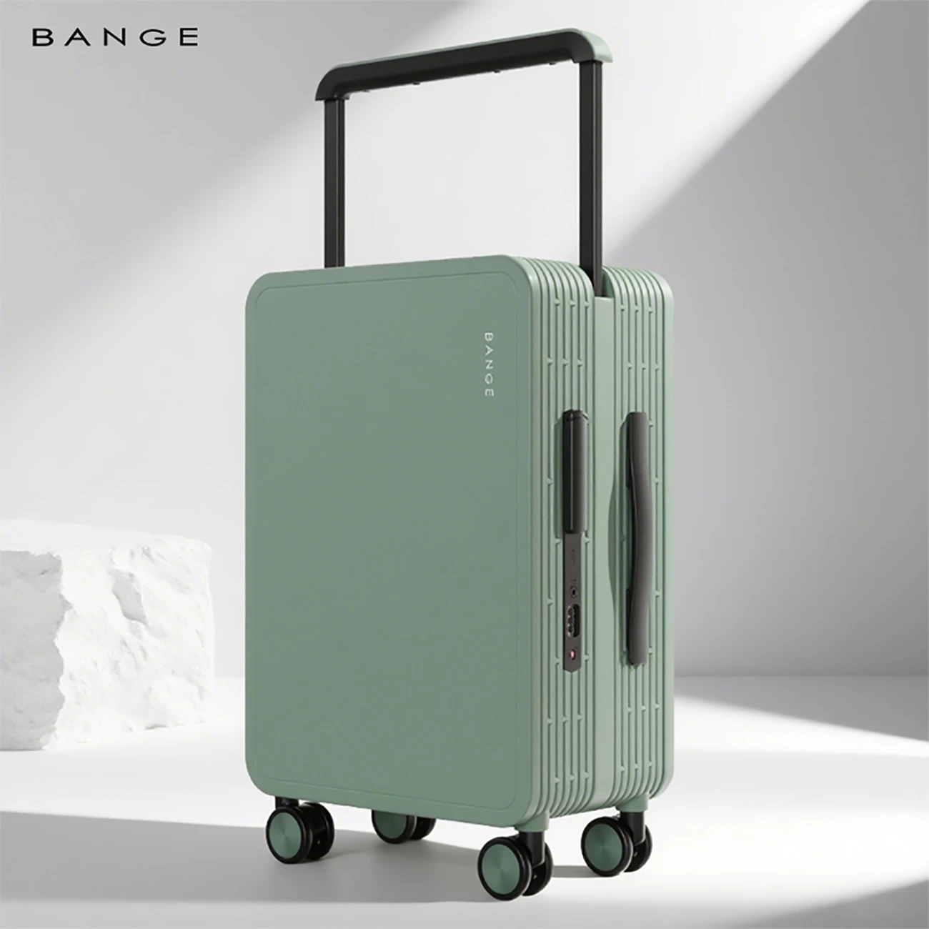 چمدان چرخ‌دار 20 اینچ بنج