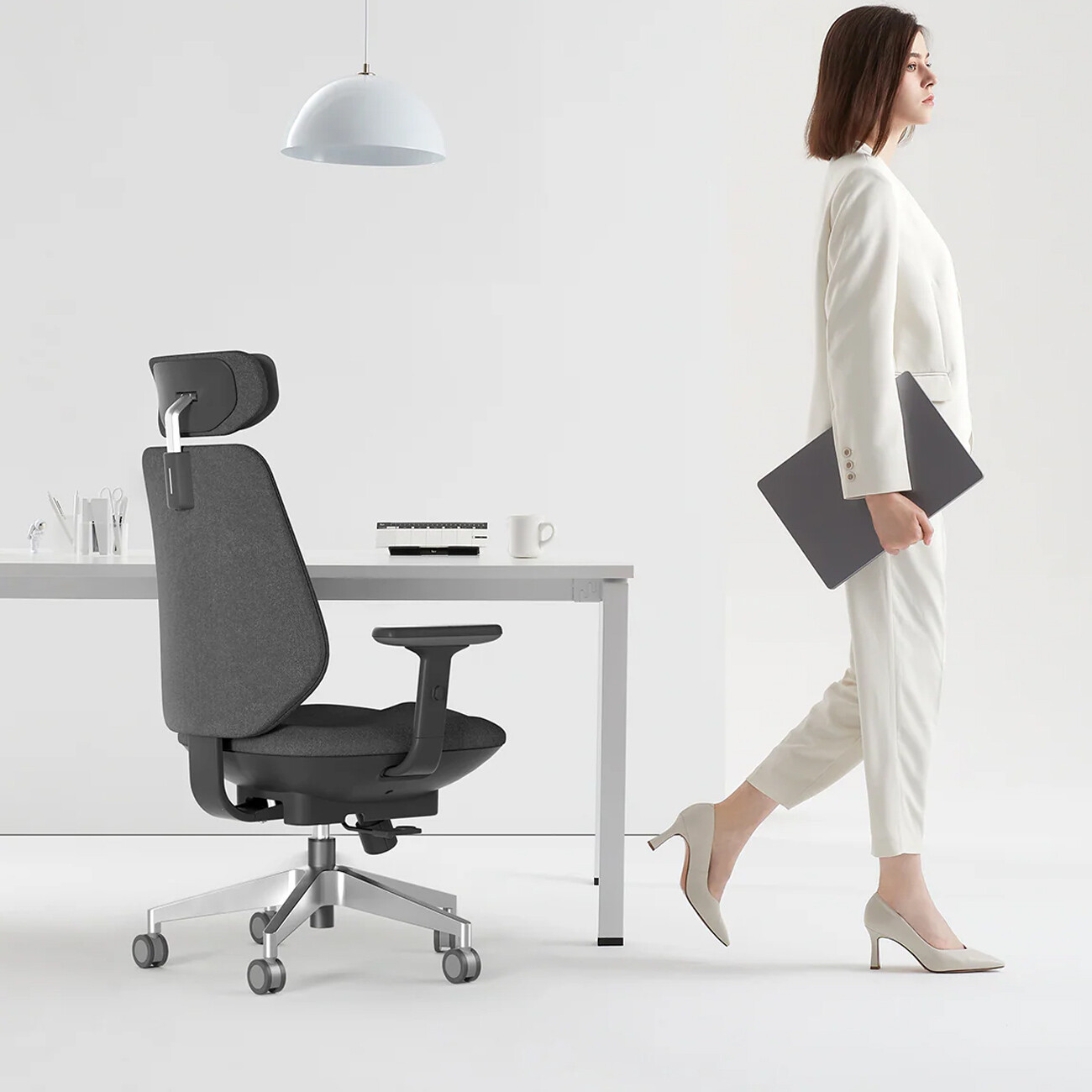 صندلی کامپیوتر ارگونومیک بک روبو