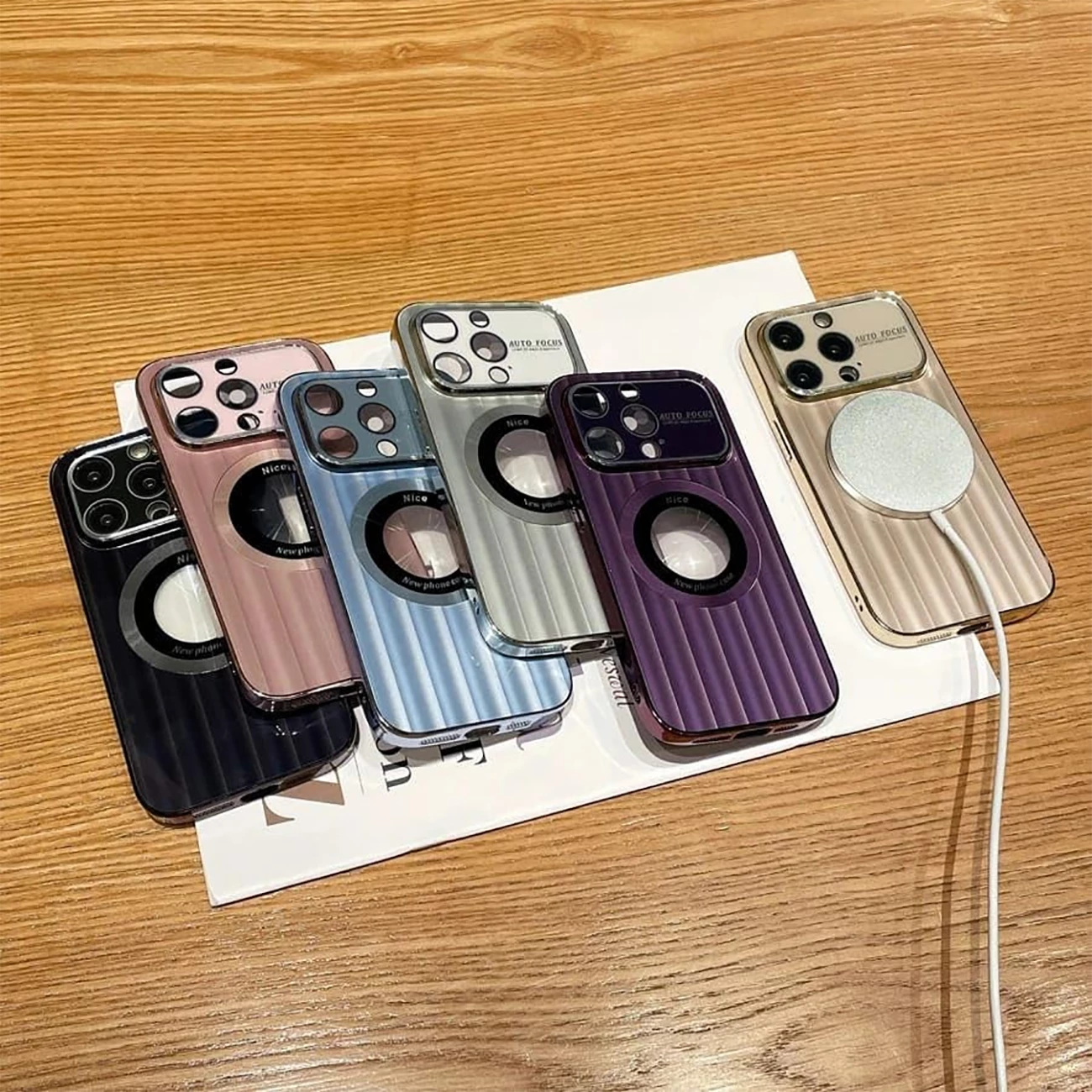 کیفیت قاب مغناطیسی آیفون 14 جی مکس