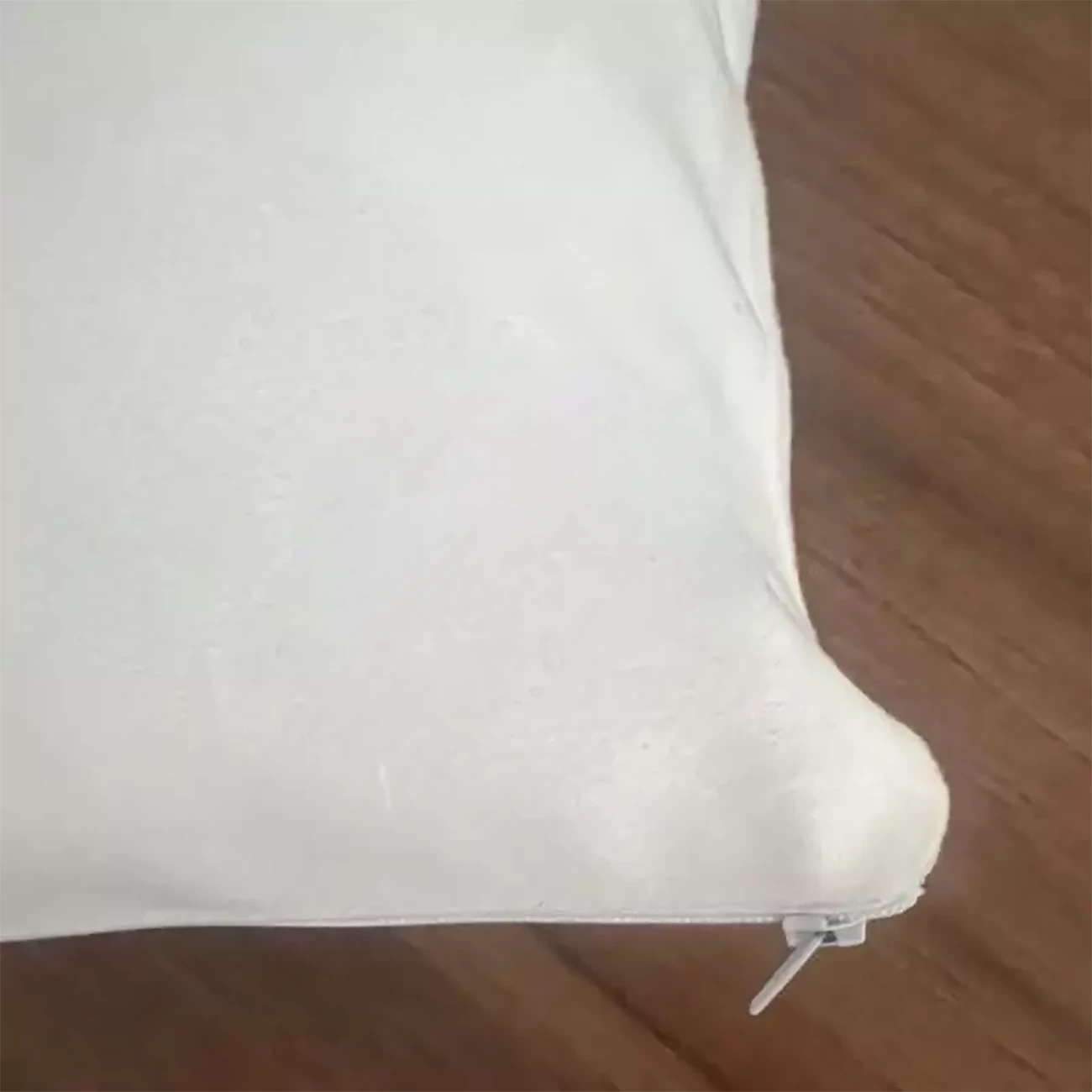 قیمت کوسن پشت شیشه عقب خودرو تام کلین طرح آدیداس سایز 35*35 تک عددی