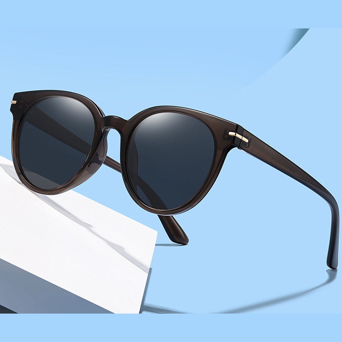 عینک آفتابی پولاریزه زنانه کارن بازار