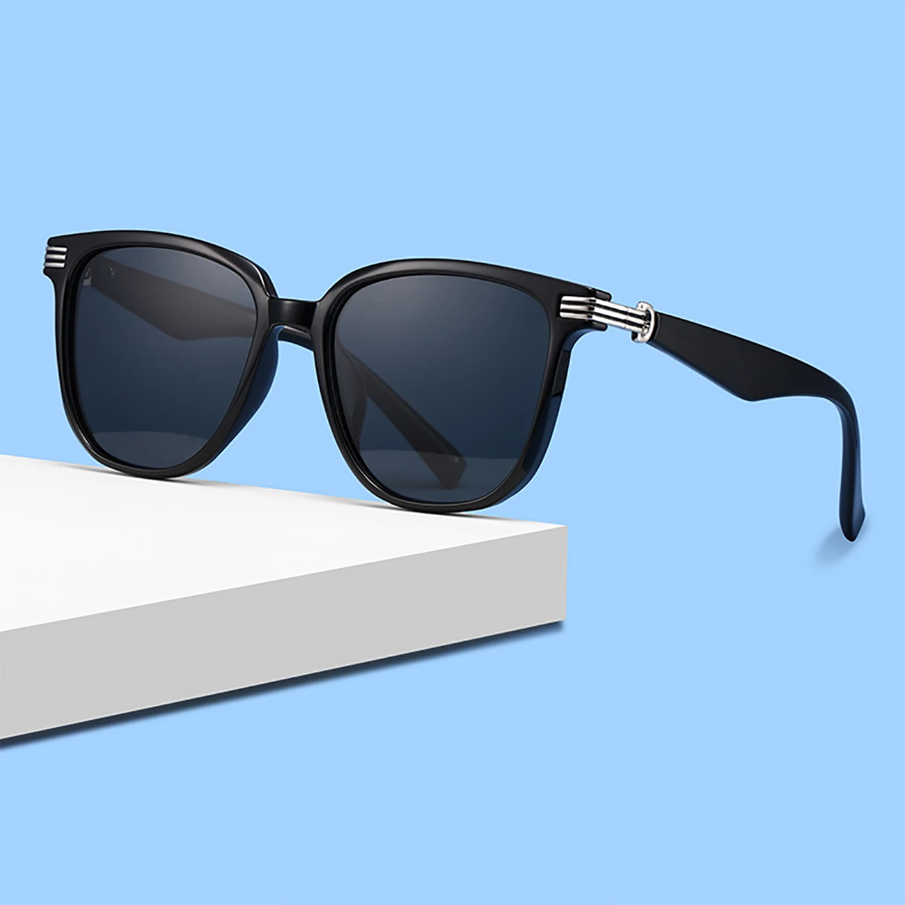 عینک آفتابی پولاریزه زنانه کارن بازار