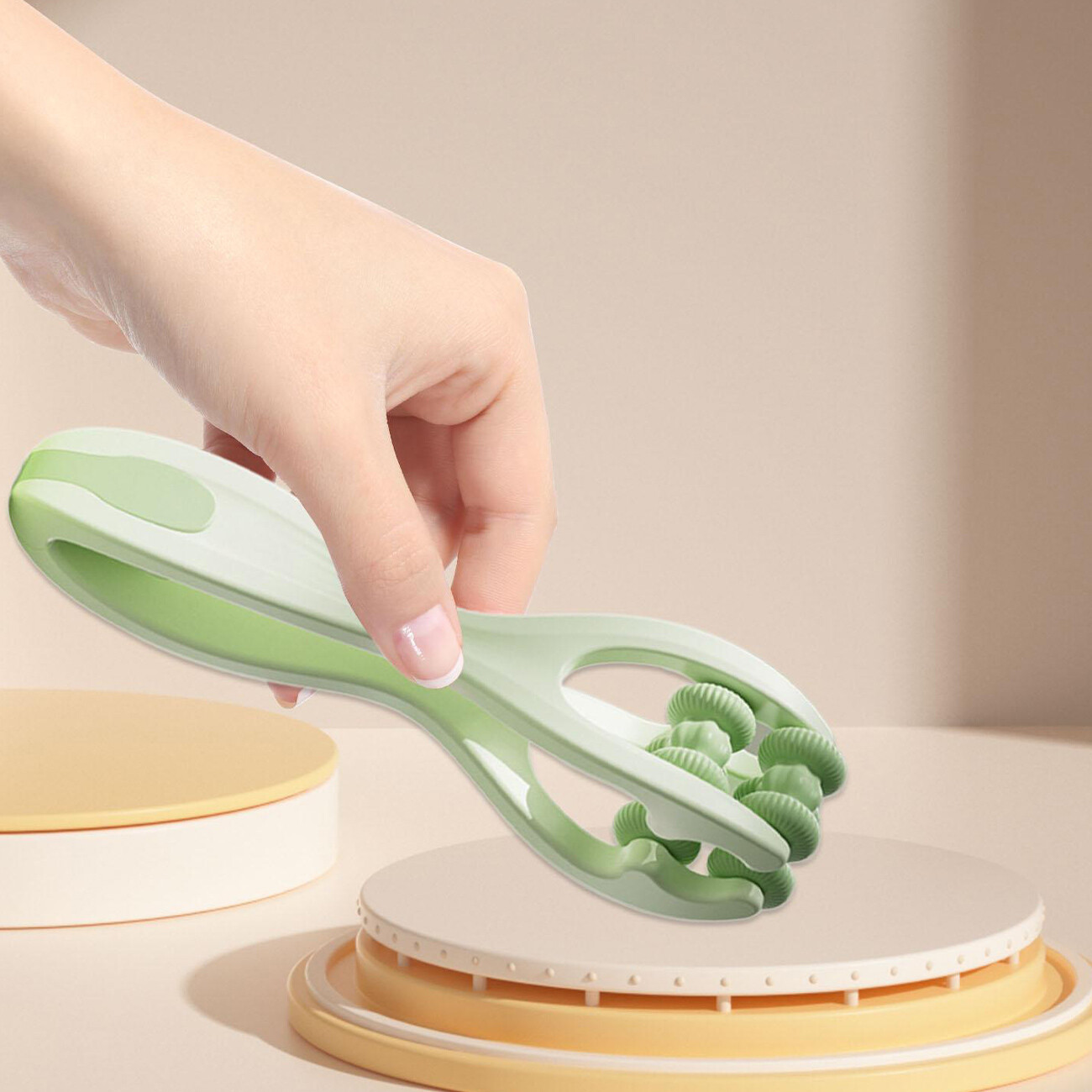 مشخصات ماساژور انگشتی سبز دو غلتکی