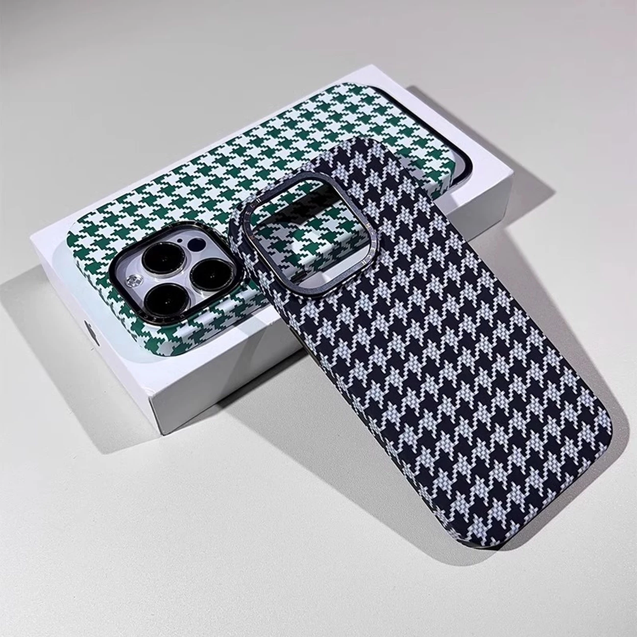 قاب آیفون 15 پرو جی مکس