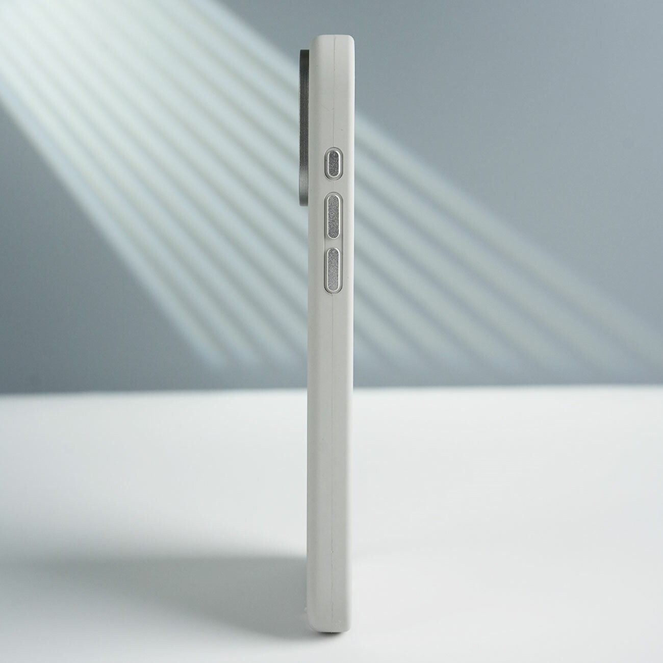 قاب مگ سیف آیفون 17 پرومکس مکسول