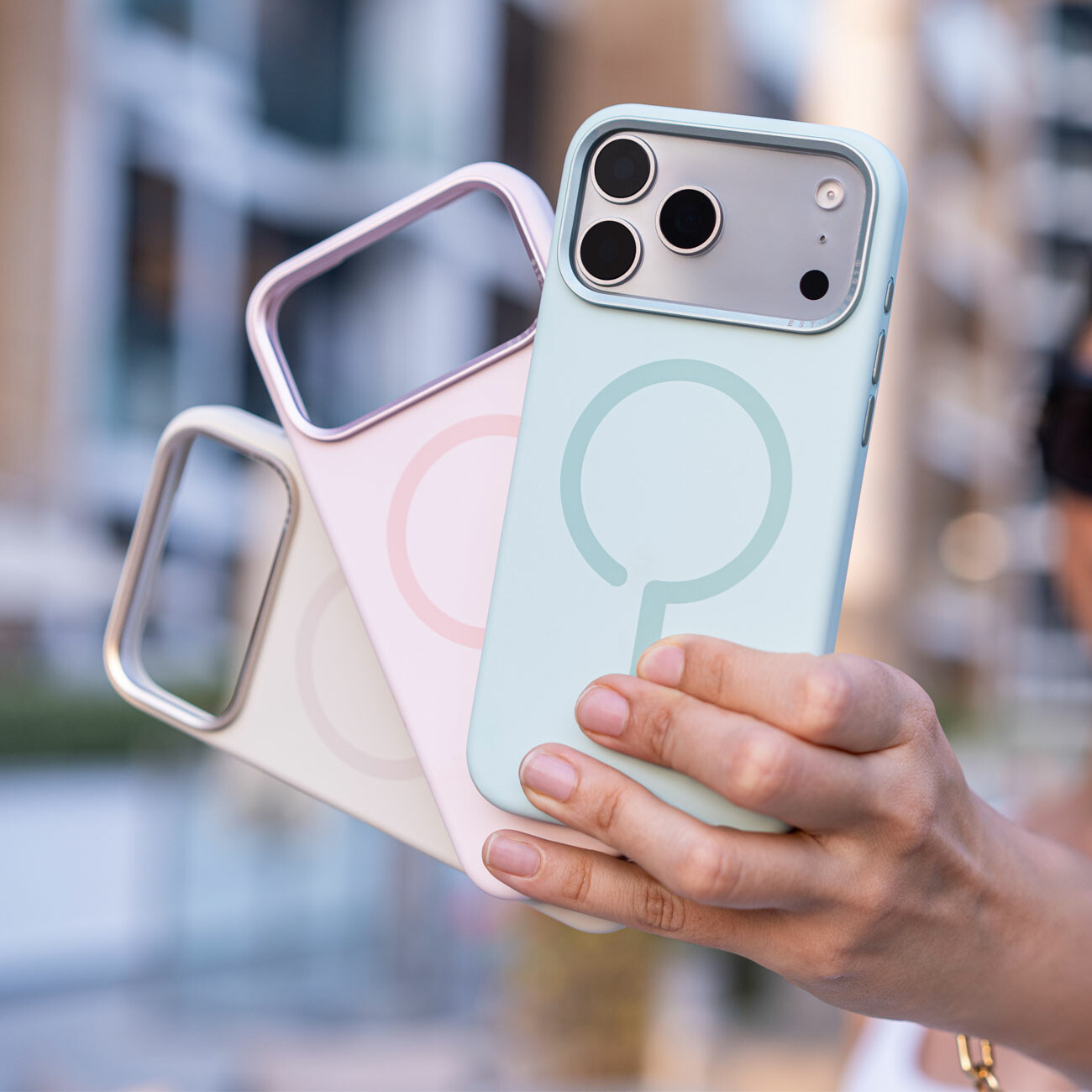 قاب مگ سیف آیفون 17 پرومکس مکسول