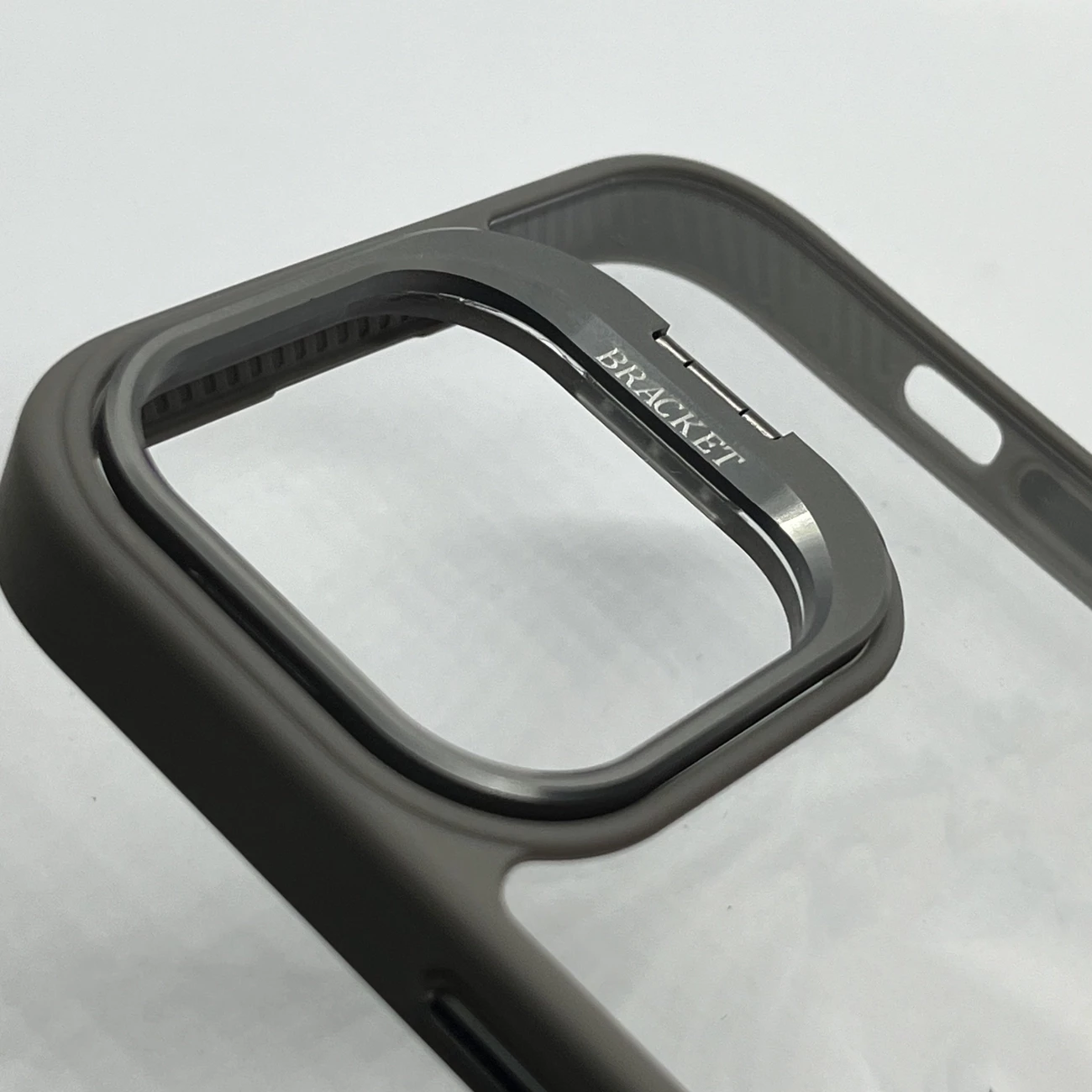 قاب  آیفون 14 جی مکس