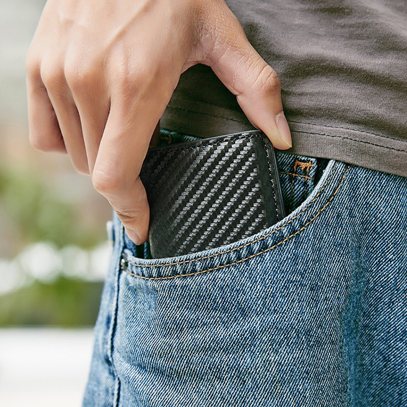 جاکارتی و کیف پول مردانه