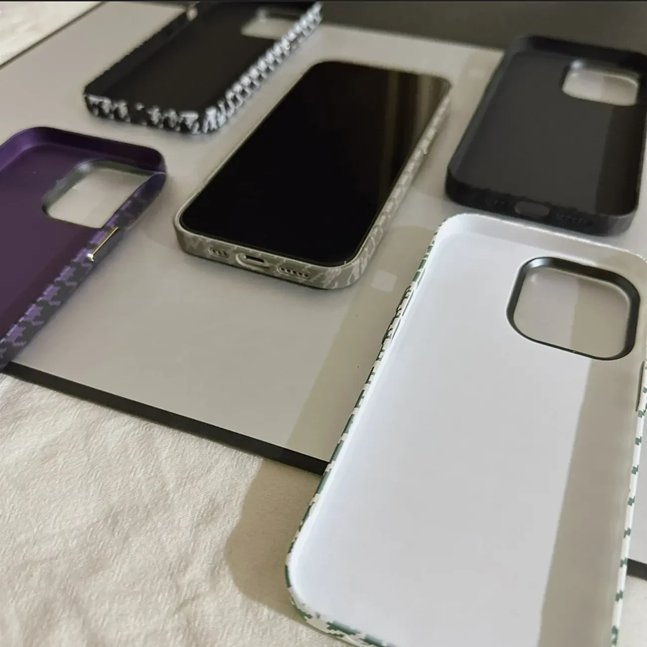 بهترین قاب آیفون 15 جی مکس