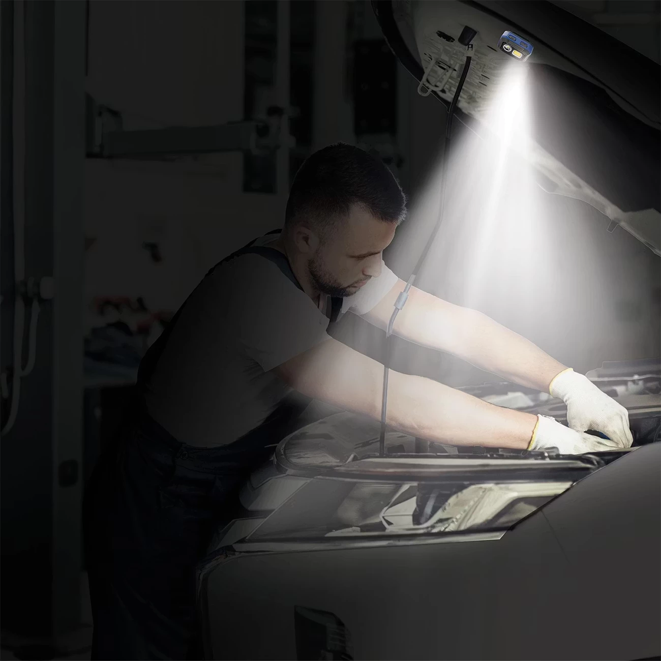 کیفیت چراغ پیشانی پاورولوژی با قابلیت چرخش