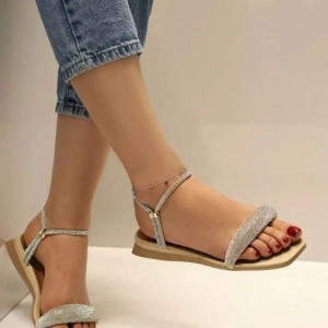 صندل پاشنه دار جدید بسیار شیک خوش پا و راحت  کد 3377