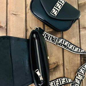 کیف اسپرت کد 1660 مدل طرح FENDI بند نواری
