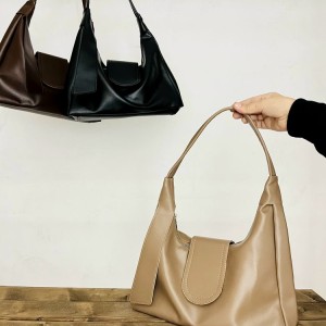 کیف زنانه کد ۱۵۴۹ مدل ویکتوری