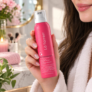 فوم شستشوی صورت لافارر مدل 01 مناسب پوست چرب تا معمولی 150ml (عکس بسازم)