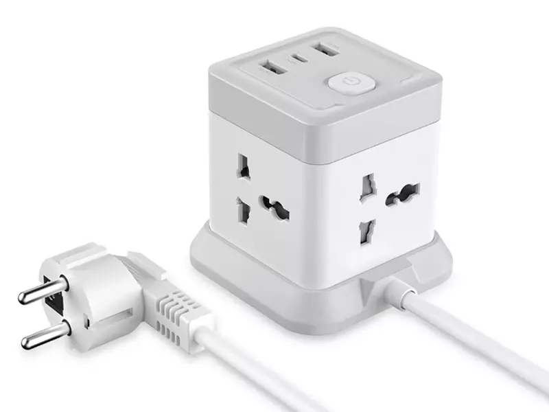 چندراهی برق 4 سوکت, سه یو اس بی و یک تایپ سی دو متری ایکس او Network Extender XO WL20 20W Square Socket 4AC +USB-A+1USB-C PD/QC 2m