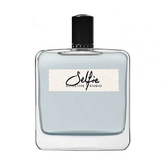 عطر الفکتیو استودیو سلفی