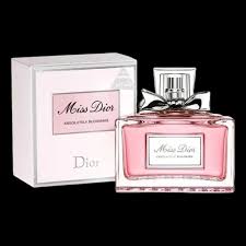 عطر گرمی مایس دیر