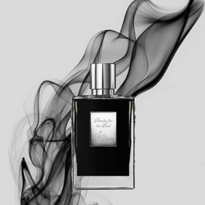 عطر اسموک بای کیلیان لوزی