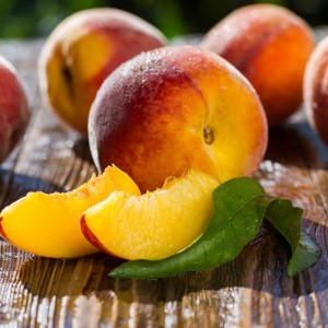 اسانس عطر هلو