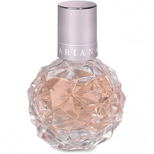 عطر گرمی آریانا گراند اری