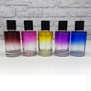 شیشه عطر اسپری (ظرف عطر) 100 میل طرح ساواج