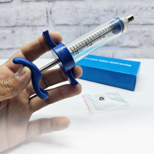 سرنگ عطر استیل جعبه دار بدون سوزن