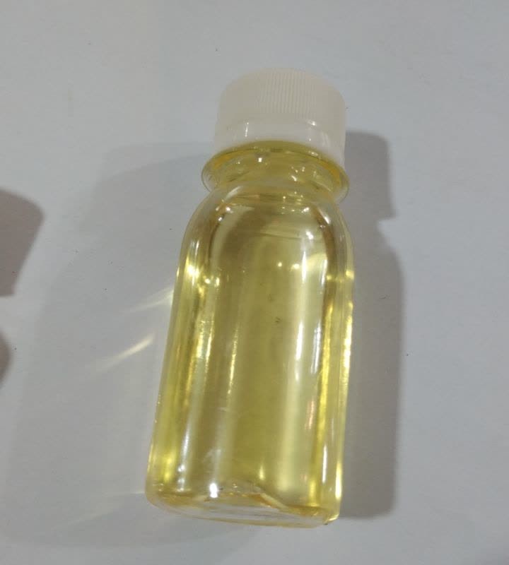 روغن بادام شیرین 60 سی سی دستی