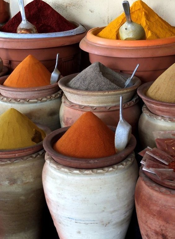 عطاری در خیابان مدرس اصفهان