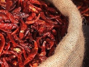 عطاری در خیابان مهرآباد اصفهان