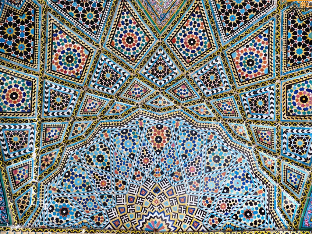 فروش کاشی هفت رنگ در همدان