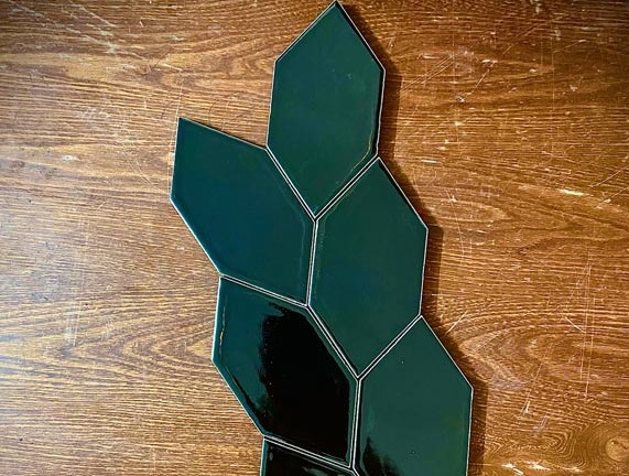 کاشی سنتی بین کابینتی طرح 07