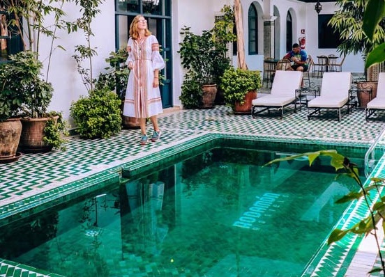 کاشی سنتی حوض و استخر طرح 09