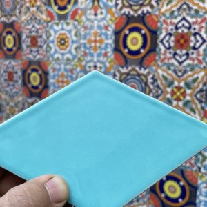 کاشی سنتی بین کابینتی طرح 15