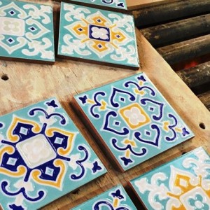 کاشی سنتی بین کابینتی طرح 17