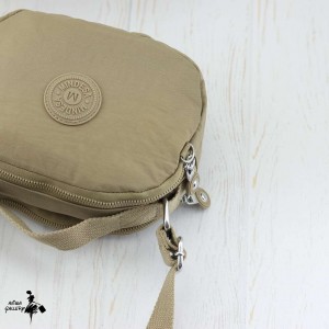 کیف دوشی برزنتی میندسا کد 8732