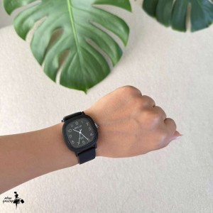 ساعت مچی بند سیلیکونی بلون مربعی کوارتز AB1148