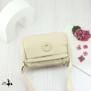 خرید کیف دوشی برزنتی BOBO کد 1647