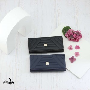 کیف پول وارداتی کد R34