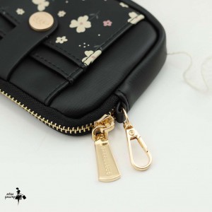 جاکارتی  Prettyzys کد PT25-1330S