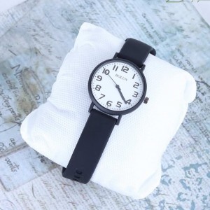 ساعت مچی بند سیلیکونی بلون عدد دار کد AB1004