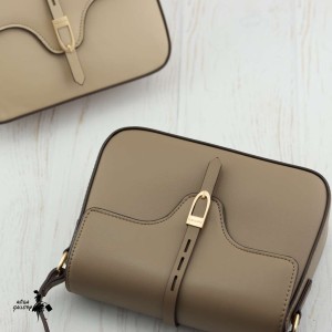 خرید کیف دوشی پرتیزیس کد X079