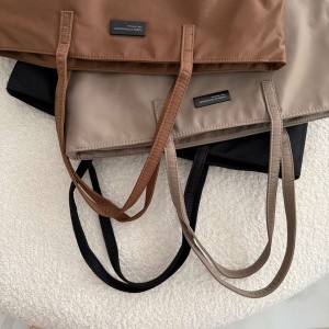 کیف دوشی برزنتی وارداتی کد 8726