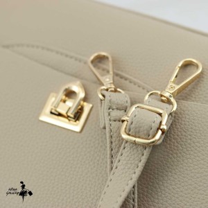 کیف دوشی وارداتی کد 8233