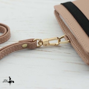 کیف گردنی مدارک تائومیک کد Y9312