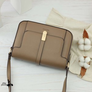 کیف دوشی پرتیزیس سایز متوسط کد X3-146
