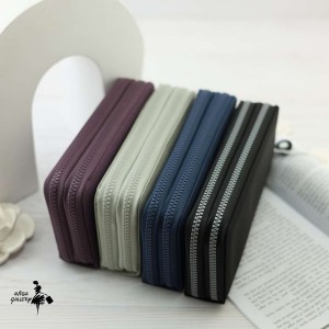 کیف پول برزنتی میندسا کد 8104
