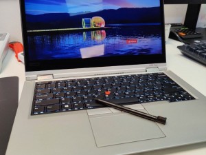 لپ تاپ Lenovo YOGA i5 8th Generation